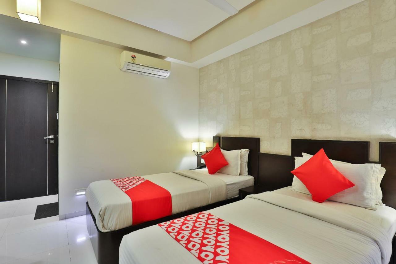 Hotel Magnum Inn Junagadh Exterior photo